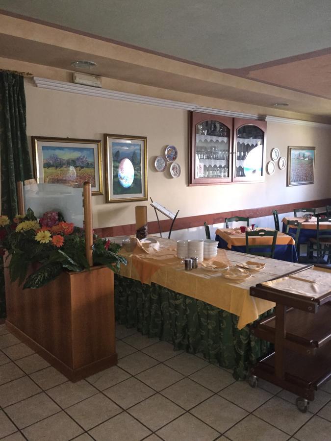 Hotel Ristorante Il Pirata San Vito di Leguzzano Zewnętrze zdjęcie